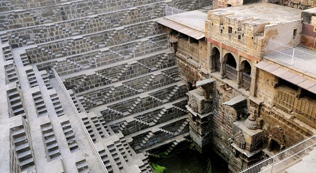 Abhaneri Step Well 